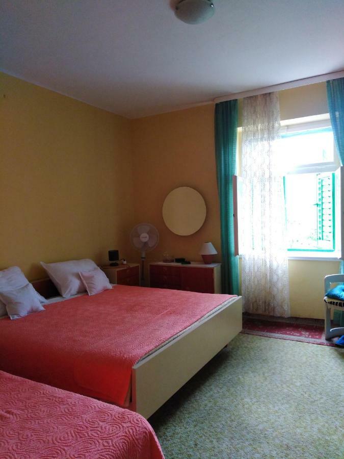 Apartments Antonia Сплит Екстериор снимка