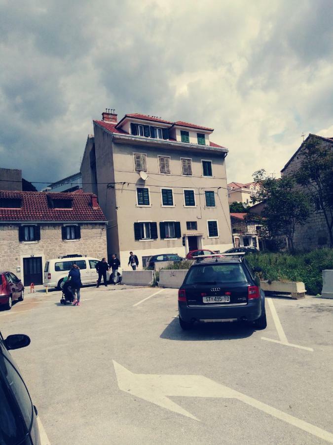 Apartments Antonia Сплит Екстериор снимка
