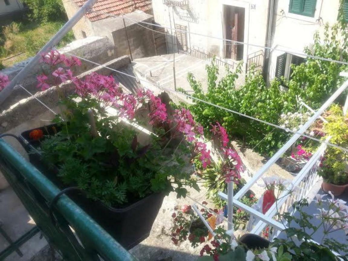 Apartments Antonia Сплит Екстериор снимка